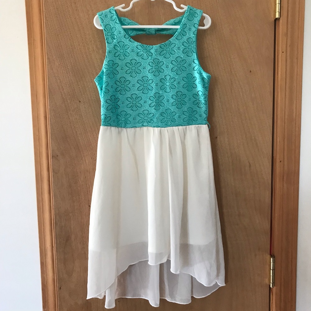 Girls dress